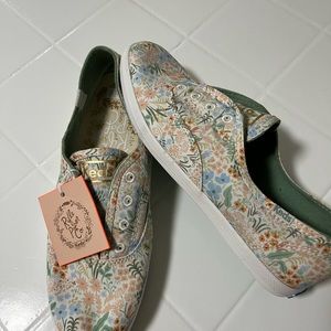 NWT Keds floral 7.5